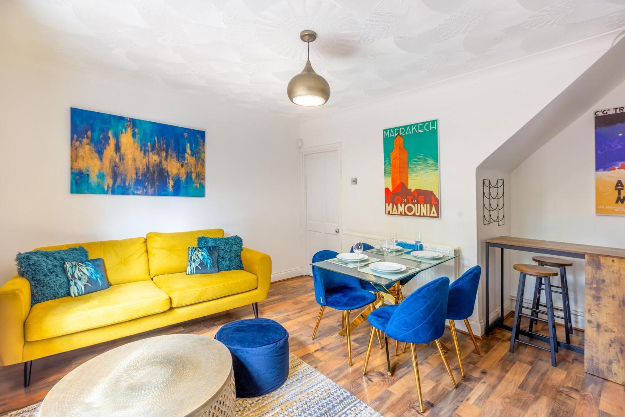 Modernized 2 Storey 2br With Garden Near Angel St
